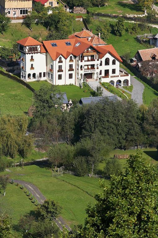 Hotel Turnul Moieciu de Jos Bagian luar foto